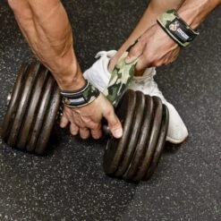 DMoose Fitness Lifting Straps -Polar Fitbit Shop 217c0e01c1828e7279051f1b6675745d 5d0a757aeebe3 600x600 1