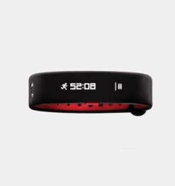 Under Armour Fitness Tracker Band -Polar Fitbit Shop 66be31e4c40d676991f2405aaecc6934 5d0a753e6a601 600x637 1