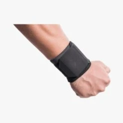 Eleiko Wrist Wraps Powerlifting -Polar Fitbit Shop 6b5754d737784b51ec5075c0dc437bf0 5d0a757b44836 600x600 1