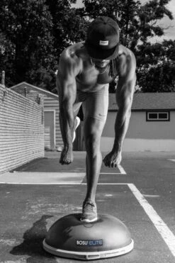 Bosu Elite By WeckMethod -Polar Fitbit Shop 761c7920f470038d4c8a619c79eddd62 5d0a755a360e4 600x900 1