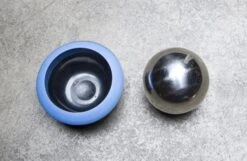 Stinger Cold Roller Massage Ball -Polar Fitbit Shop a4300b002bcfb71f291dac175d52df94 5d0a74f05aa76 600x391 1