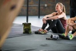 Black Diamond White Gold Loose Chalk -Polar Fitbit Shop a554f89dd61cabd2ff833d3468e2008a 5d0a755c27d10 600x400 1