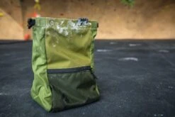 Black Diamond White Gold Loose Chalk -Polar Fitbit Shop a554f89dd61cabd2ff833d3468e2008a 5d0a755c3cbee 600x400 1