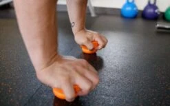 Acumobility Mobility Ball -Polar Fitbit Shop e205ee2a5de471a70c1fd1b46033a75f 5d0a74ed26eac 600x375 1