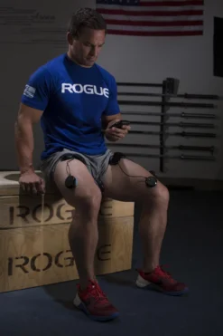 Compex Wireless Muscle Stimulator 2.0 -Polar Fitbit Shop eeb69a3cb92300456b6a5f4162093851 5d0a74eda08c5